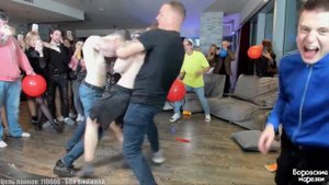 БОЙ VJLINK vs РУКИ БАЗУКИ НА СТРИМЕ MELLSTROY ● БОЙ МЕЛСТРОЙ