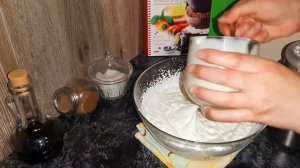 Сливки+сгущёнка/Быстрый рецепт мороженого!