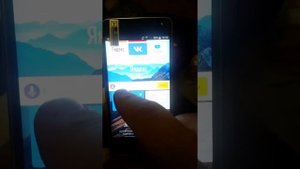 Смартфон M10