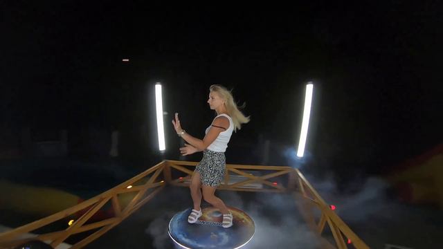 Милая девушка!🔥ANDODANCE - изготавливаем и продаем платформы🔥 смотреть онлайн