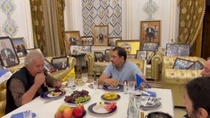 Салим Бай и Фархад Махмудов. Застольные беседы с друзьями