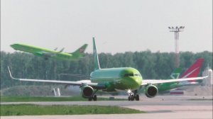 Аэропорт Домодедово. Майское утро. Взлеты, руление, реверс. #Planespotting 2019