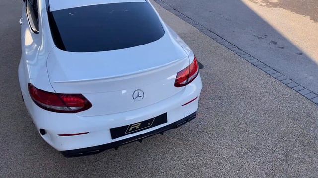 Redline: Mercedes-Benz C Class 4.0 C63 V8 BiTurbo AMG S (Premium) SpdS MCT (s/s) 2dr - 27MPL смотреть онлайн