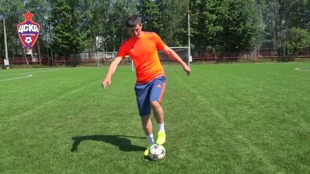 Урок №4 - Видео уроки по футбольным упражнениям от Евгения Алдонина.mp4 смотреть онлайн