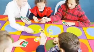 Клоуны.Настольная игра.Израильские дети играют в игру.