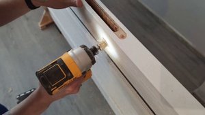 Установка межкомнатных дверей. Урал. Инструменты для монтажа.