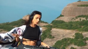Korolova is playing YU-1 - Ecstasy on Radio Intense _ Melodic Techno & Progressive House 2022
