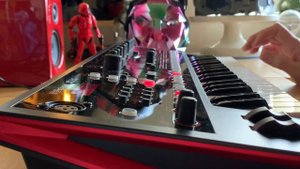 Roland JD-Xi - Upbeat Electronica