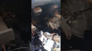 Мицубиши Оутлендер. 2004. Замена печки в домашних условиях. көз қорқақ - қол батыр. тел 87073336768