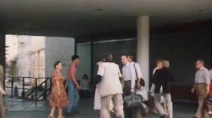 Алиса с Юлей убегают от пиратов