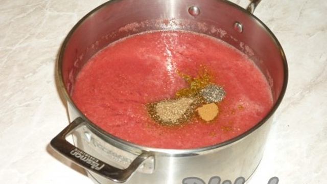 Кетчуп из помидоров с крахмалом на зиму