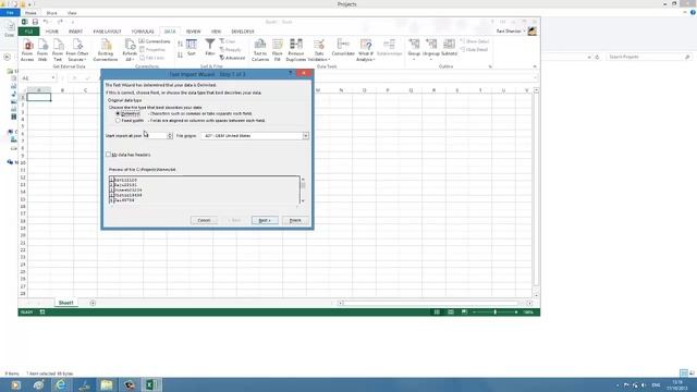 Import data from text file in to Worksheet in Excel 2013 смотреть онлайн