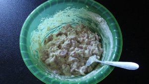 Рубленные котлеты из свинины с майонезом сочные нежные вкусные .
