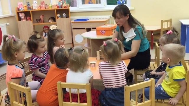 Фрагмент занятия с детьми раннего возраста. Педагог Сегреева А. В.