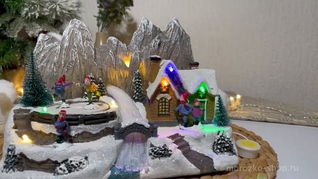 Миниатюра У ГОРНОЙ РЕЧКИ (каток) с RGB LED-огнями, музыкой и динамикой, 24х17 см, батарейки 485642- смотреть онлайн