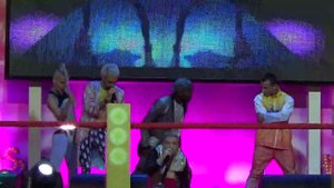 Quest Pistols - Санта Лючия