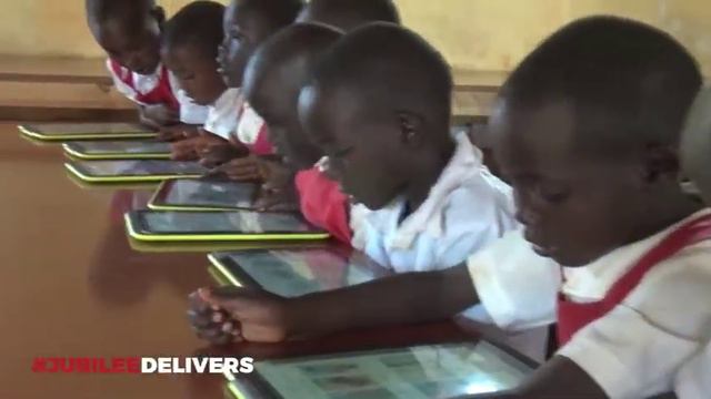 Joyce Chesire a teacher in Elgeyo Marakwet highlights benefits of the Digital Literacy Programme.