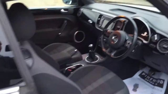 Volkswagen Beetle 2.0 TSi, Fender Audio смотреть онлайн