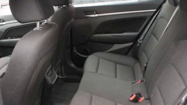 2019 Hyundai Elantra SEL 2.0L Auto (Surrey, British Columbia) смотреть онлайн