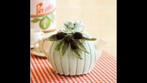 Милые, домашние грелки вязанные на чайник крючком