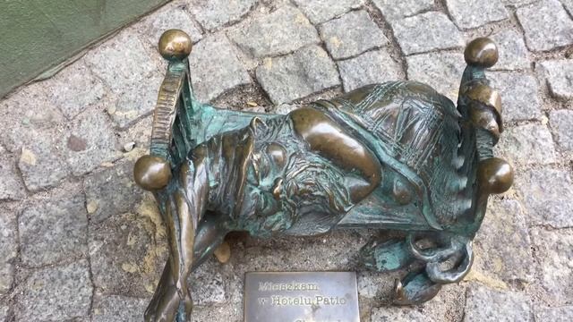 Гномики во Вроцлаве , Gnomes In Wroclaw
