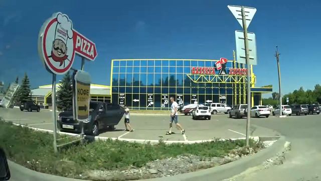 Едем в замок Гарибальди🏰 /Начало нашего путешествия🚗)
