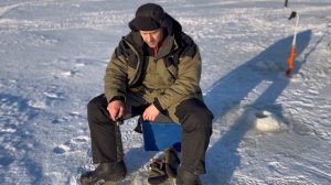 Зимняя рыбалка на Чудском озере. деревня Островцы