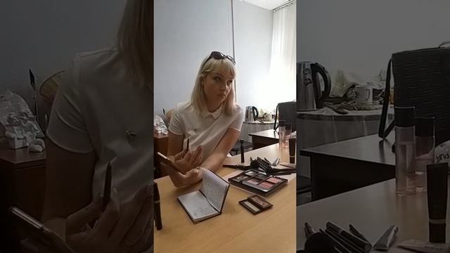 Mary Kay завершение мастер класса по макияжу Ольга Бурдакова смотреть онлайн