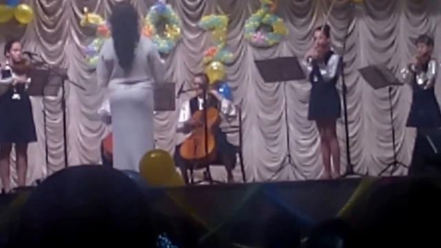 Скрипка грає серце крає)) смотреть онлайн