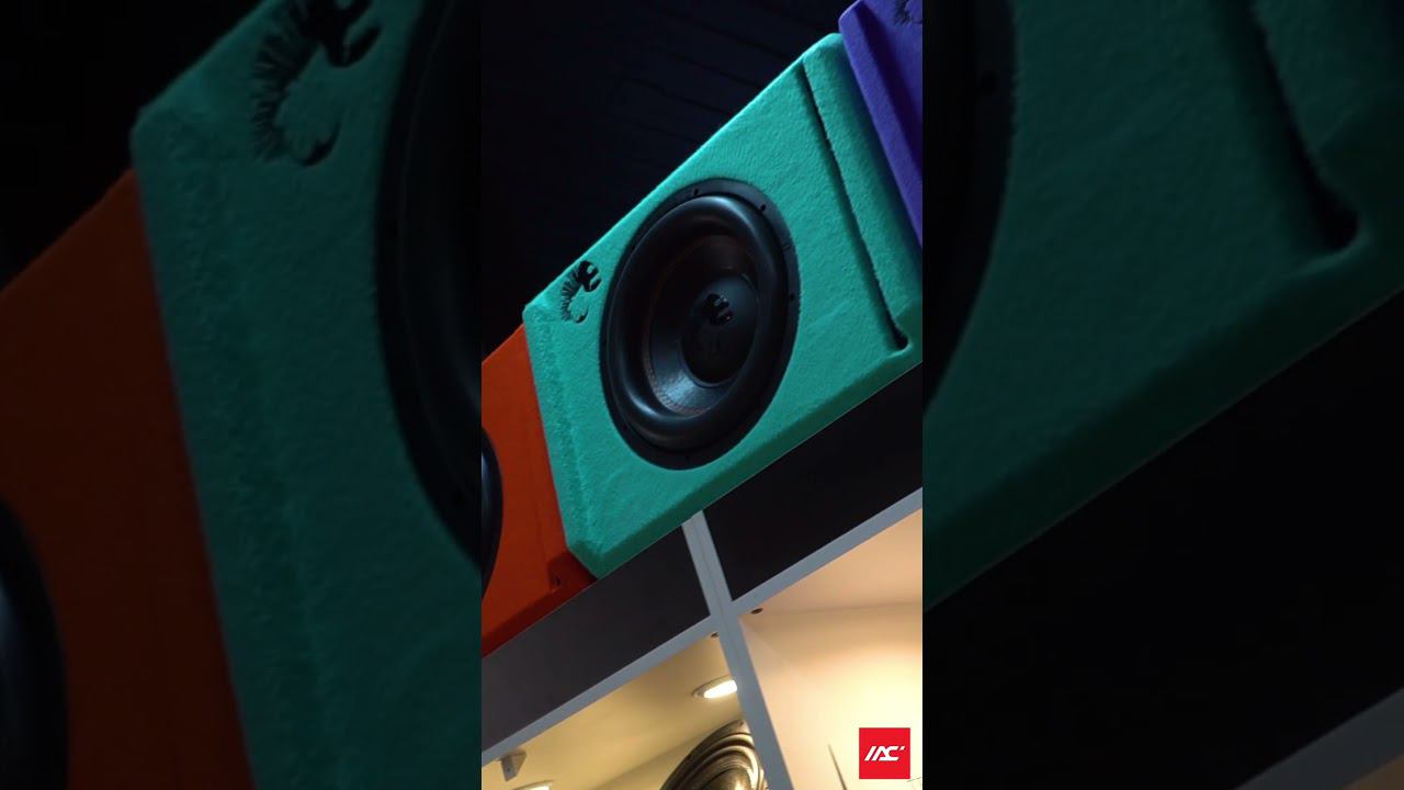 Самый громкий магазин Поволжья #sound #автозвук #youtubeshorts #music #sound #avtostil #авто смотреть онлайн