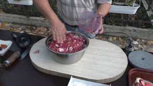 Шашлык по-грузински. Очень вкусный маринад с ГРАНАТОВЫМ соком.  МЯСО на углях на мангале