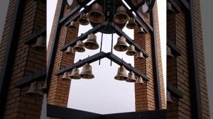 Как звучит карильон