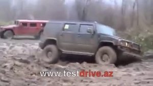 Hummer H1 и Hummer H2. Кто победит? - Тест драйв.m4v