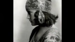 Глория Свенсон (Gloria Swanson)