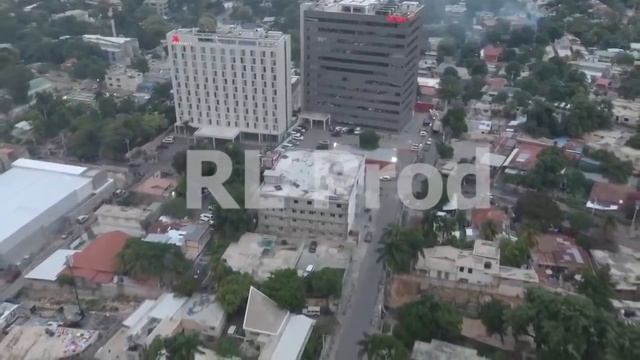 400 Marozo Kidnape 4 Pe ak 2 lot moun, yo Mande 1 milyon $ Kidnape yo Libere Guerline Joseph смотреть онлайн