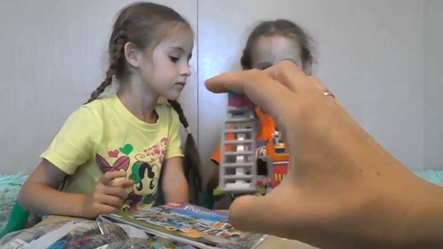 Лего френдс. LEGO Friends 41313 Летний бассейн. Конструктор для девочек. смотреть онлайн