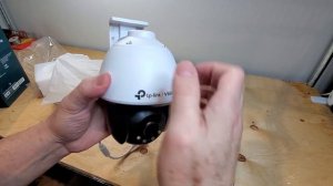 TP Link VIGI C540 Unboxing