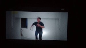 Видео с проэктора размер 100 дюймов.