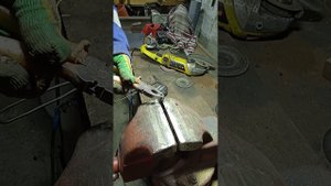 самодельный шплинт за 5 минут.