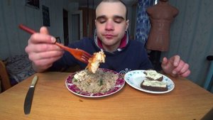 МУКБАНГ/АСМР ШНИЦЕЛЬ ПО СТОЛИЧНОМУ/КАША ПШЕНИЧНАЯ/ ХЛЕБ С МАСЛОМ/МАЙОНЕЗ// EATING/ASMR/Mukbang#436