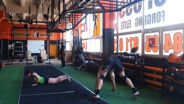 Team Idol. 7 минут берпи смотреть онлайн