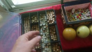 Зарики из бильярдного шара.