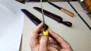 Ножи якутского типа. Обзор ножей из стали 65г.