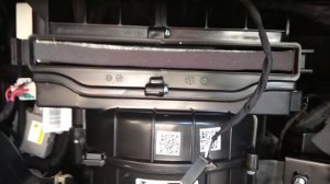 Замена салонного фильтра на Zotye Cupa