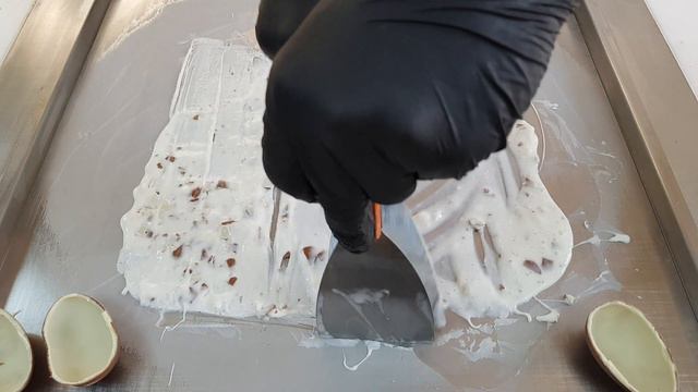 Как сделать мороженое из Kinder сюрприз | Disney Kinder Ice Cream Rolls | ASMR | How to make смотреть онлайн