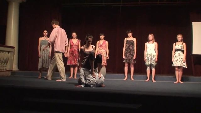 Отчетный показ La Vie 29.05.12. Мы хотели вам рассказать