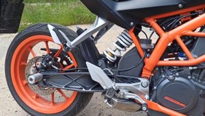 Ktm duke 390