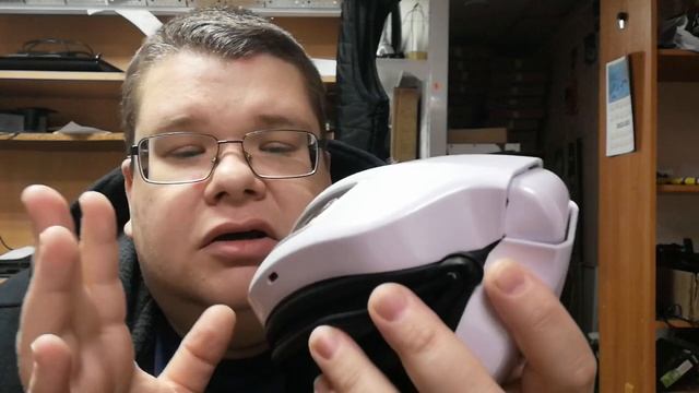 У вас часто болит голова у вас глазное давление Массажер для глаз это для вас. смотреть онлайн