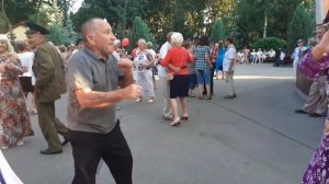 Я И САРА КЛЁВА ПАРА! СЧАСТЛИВЫЕ МОМЕНТЫ ИЗ ПАРКА ГОРЬКОГО!