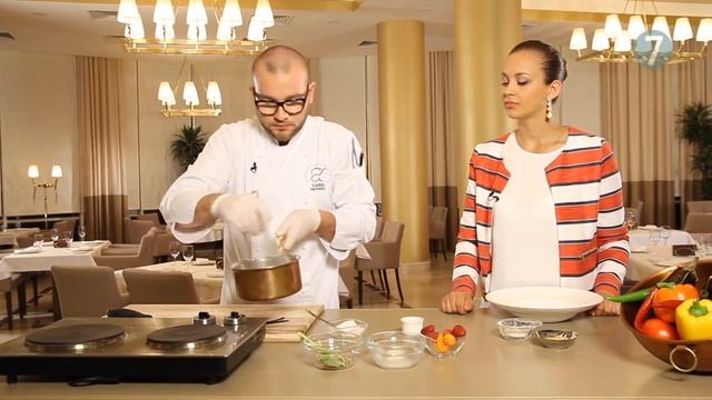 Манная каша с клубникой смотреть онлайн